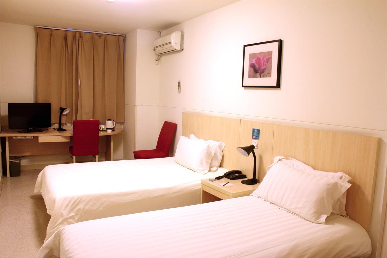 Jinjiang Inn Guangzhou Haizhu Jiangtai Road Subway Station Εξωτερικό φωτογραφία